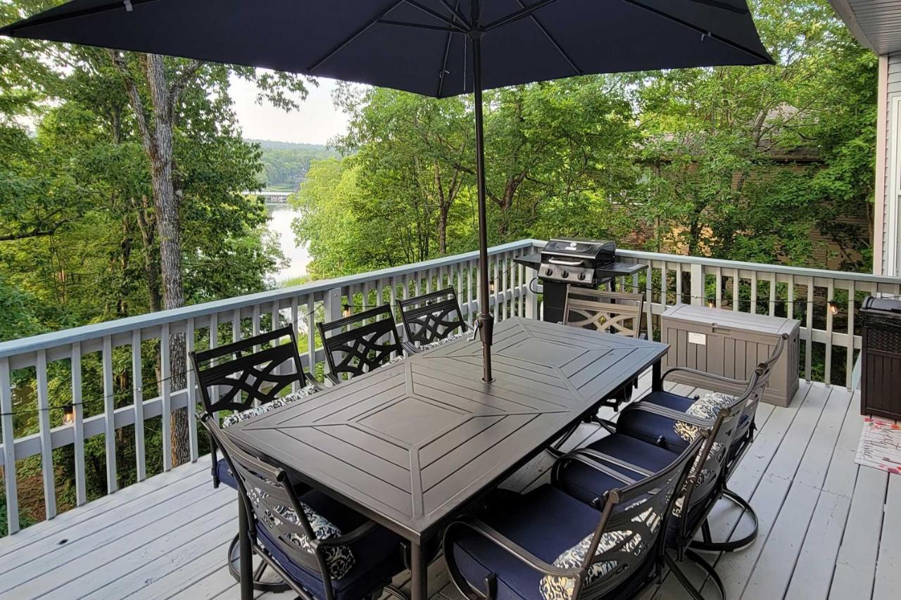 Lakeside Hot Springs Retreat With Kayaks And Boat Dock Hot Springs Village المظهر الخارجي الصورة